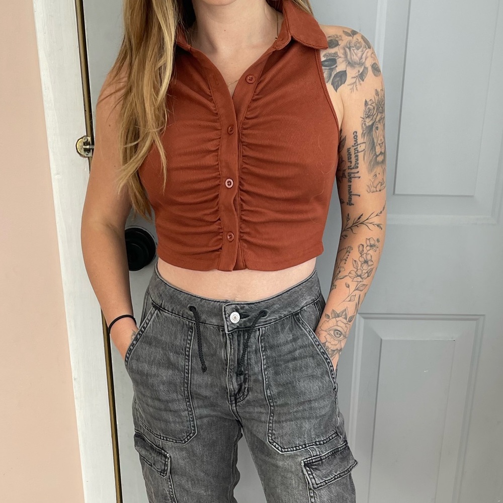 Rust crop top